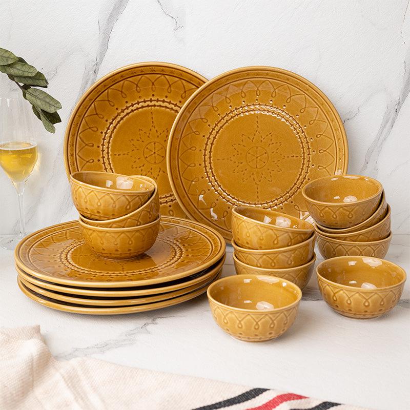 Buy Ekta Dinnerware (Yellow) - Eighteen Piece Set Dinner Set from Vaaree