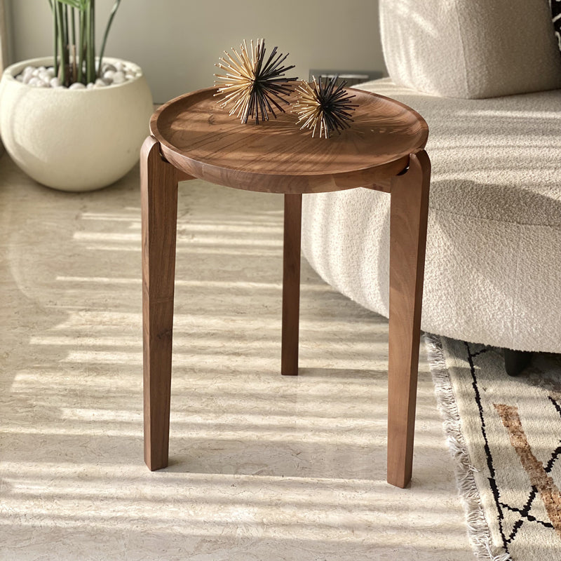 Buy Dava Accent Table - Small Side & Bedside Tables from Vaaree