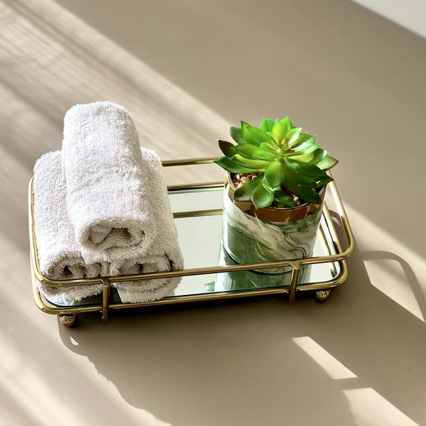 Buy Vendo Bathroom Tray - Gold Accessories & Sets from Vaaree