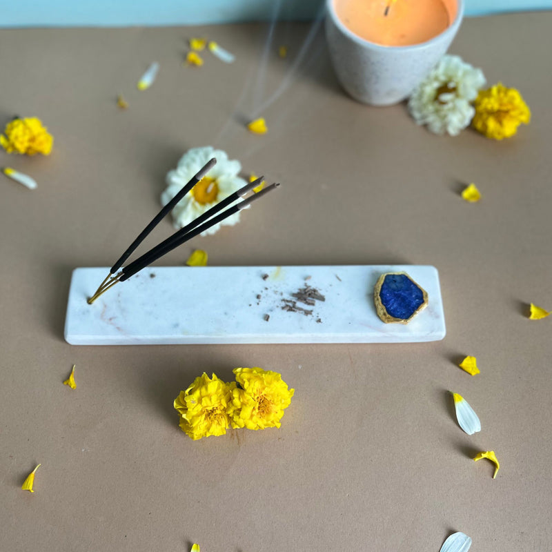 Buy Taavi Handcrafted Marble Incense Holder With Agate Plating - Blue Incense Holders from Vaaree