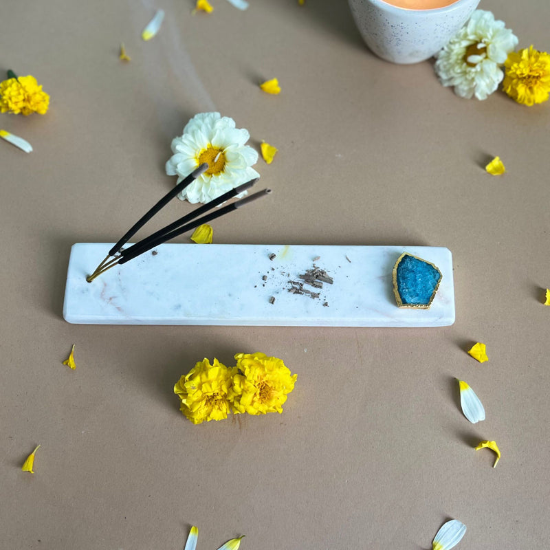 Buy Taavi Handcrafted Marble Incense Holder With Agate Plating - Turquoise Incense Holders from Vaaree