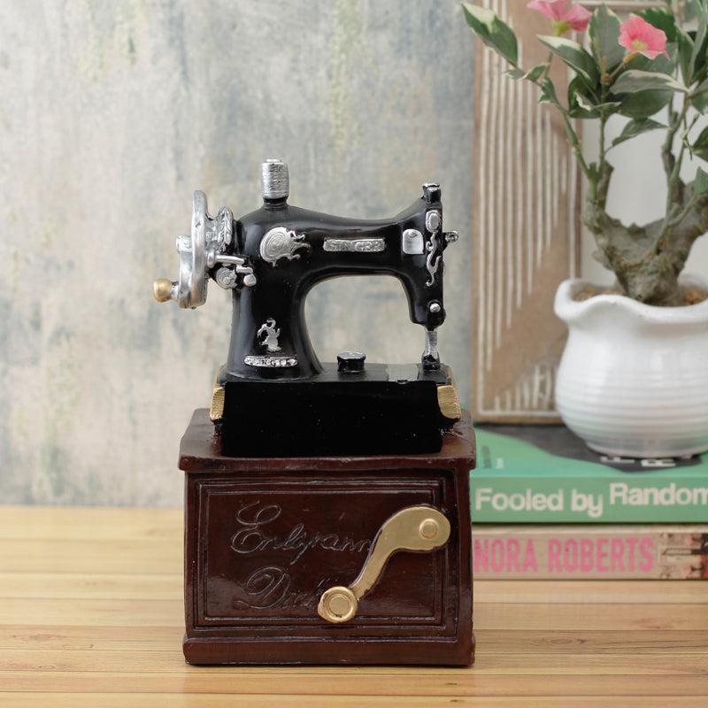 Buy Tailor Tales Pen Stand Pen Stand from Vaaree