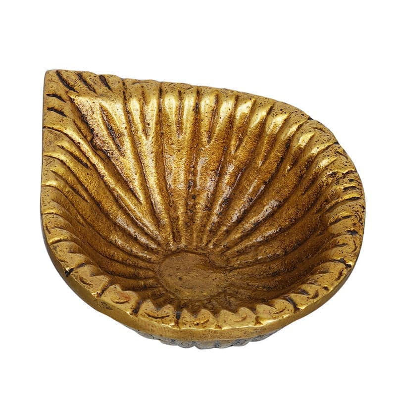 Buy Terda Decorative Brass Diya Diyas from Vaaree