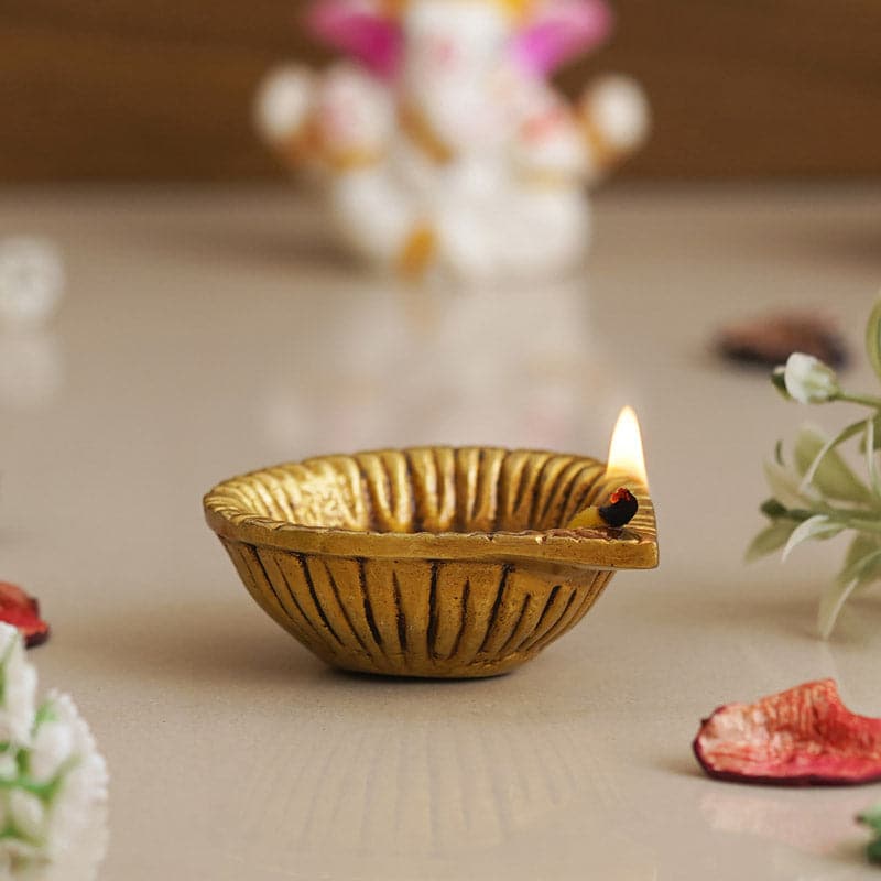 Buy Terda Decorative Brass Diya Diyas from Vaaree