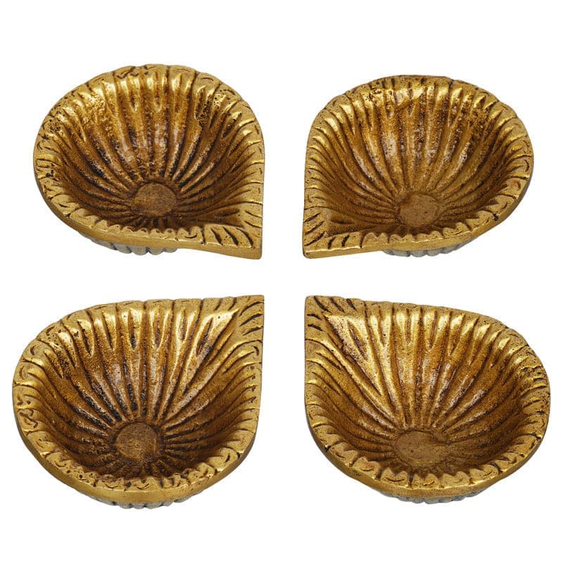 Buy Terda Decorative Brass Diya - Set Of Four Diyas from Vaaree