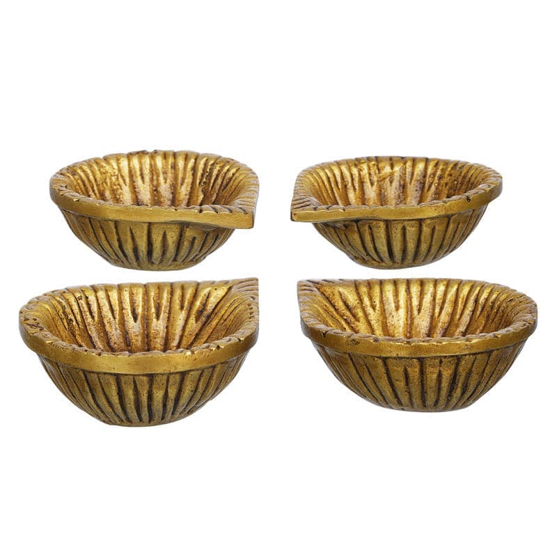 Buy Terda Decorative Brass Diya - Set Of Four Diyas from Vaaree