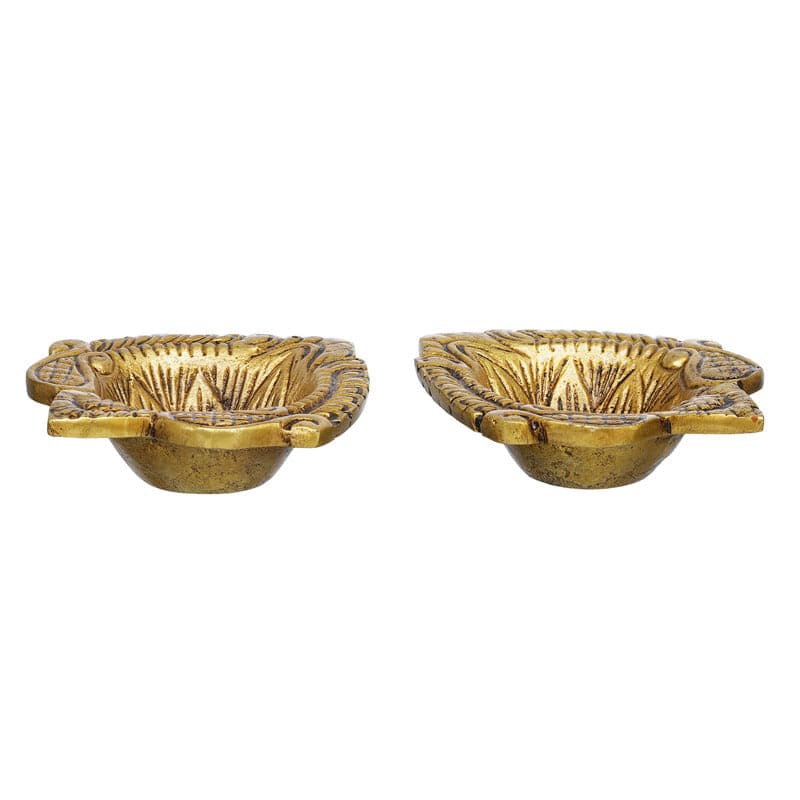 Buy Raavaa Brass Diya - Set Of Two Diyas from Vaaree