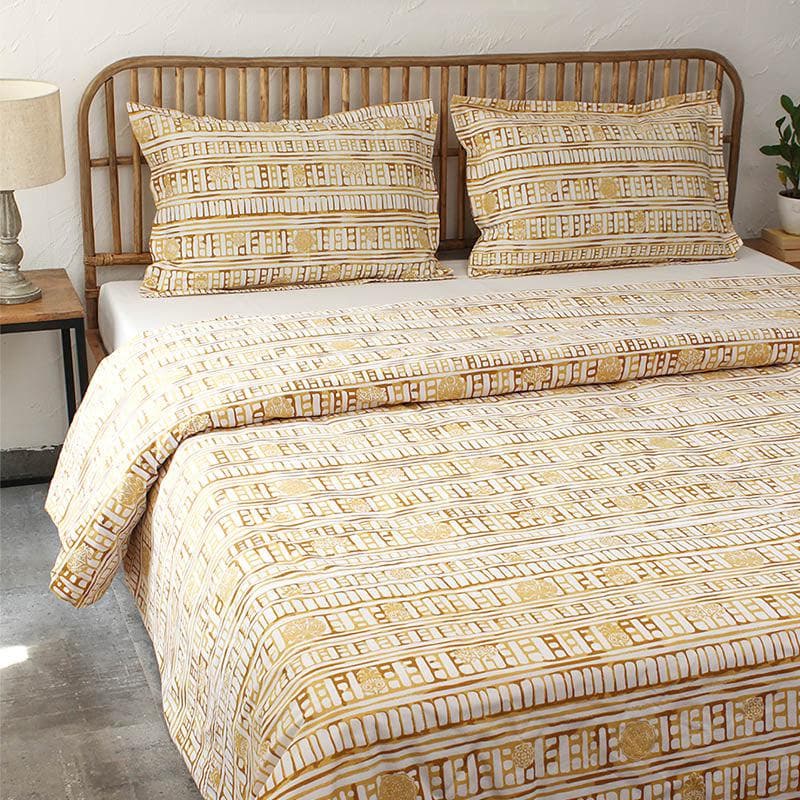 Buy Bricked Dohar Bedding Set - Yellow Online in India | Bedding Set on Vaaree