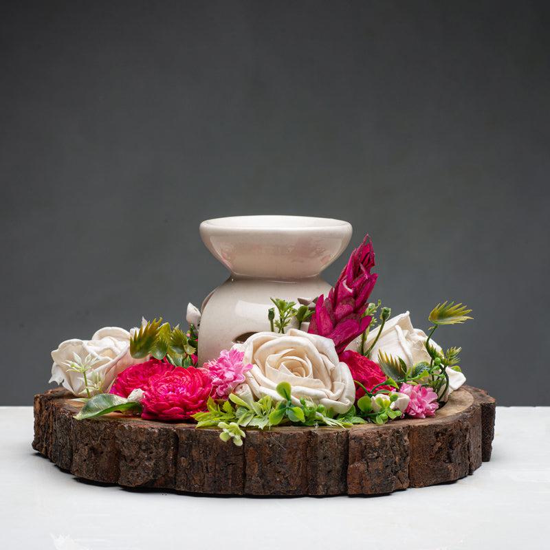 Buy Raina Solawood Flower Tray with Diffuser Showpiece from Vaaree