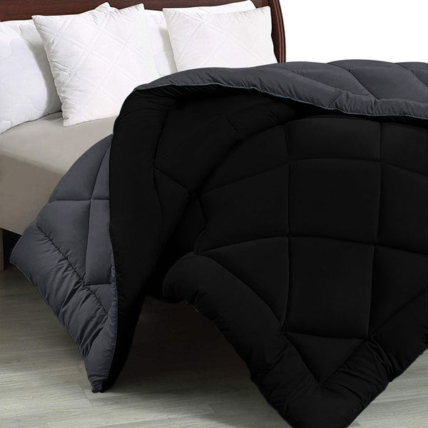 Buy Wide Checkered Comforter- Black & Grey Comforters & AC Quilts from Vaaree