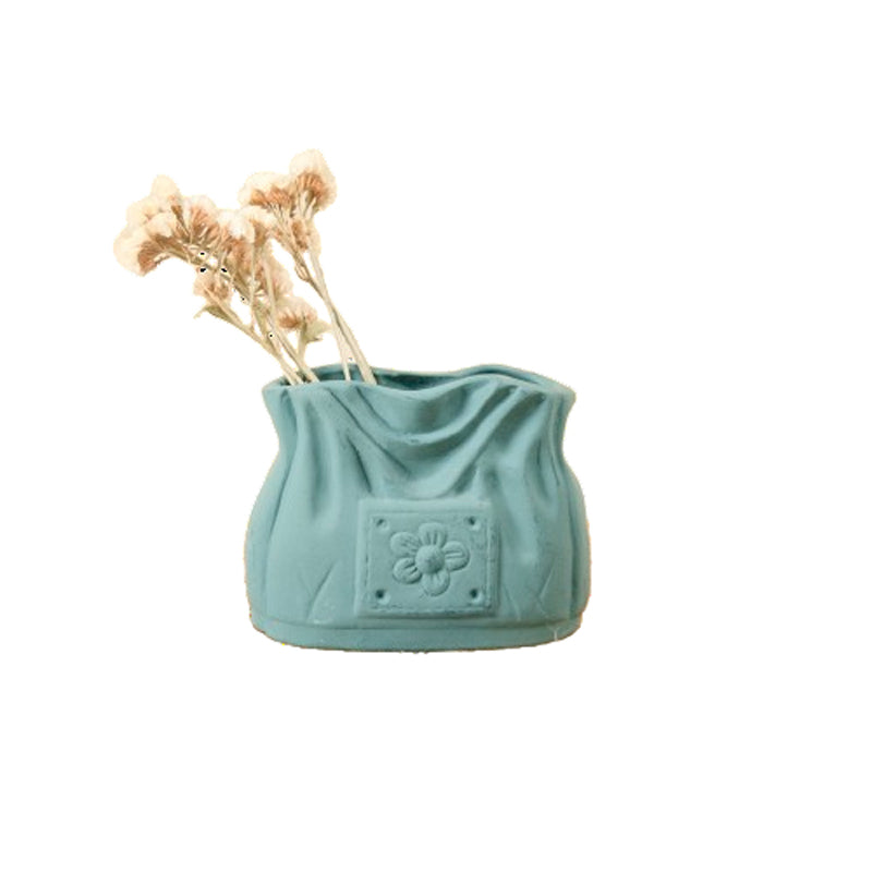 Buy Elegance Tote Green Vase Vase from Vaaree