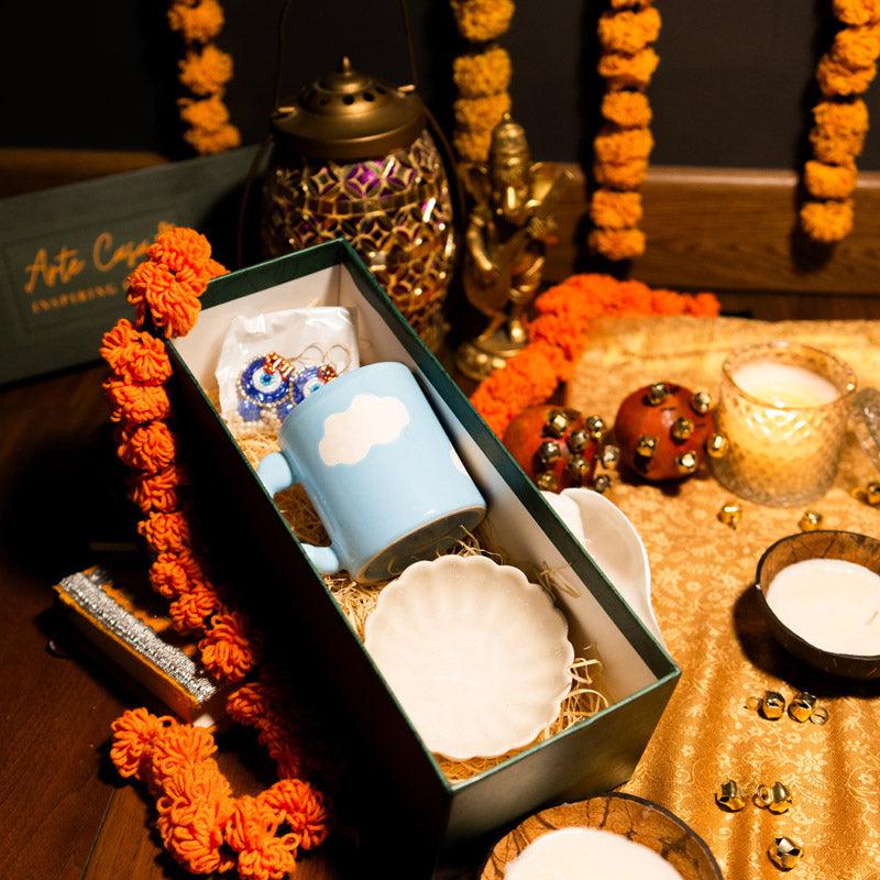 Buy Cloud Calls Diwali Gift Box Gift Box from Vaaree