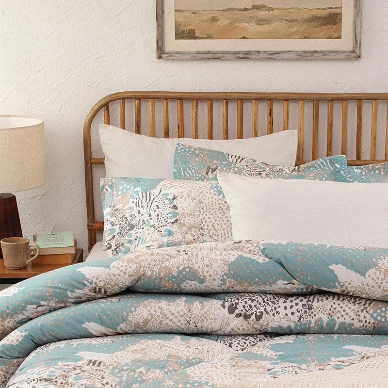 Buy Abstract Splatter Comforter - Blue Comforters & AC Quilts from Vaaree