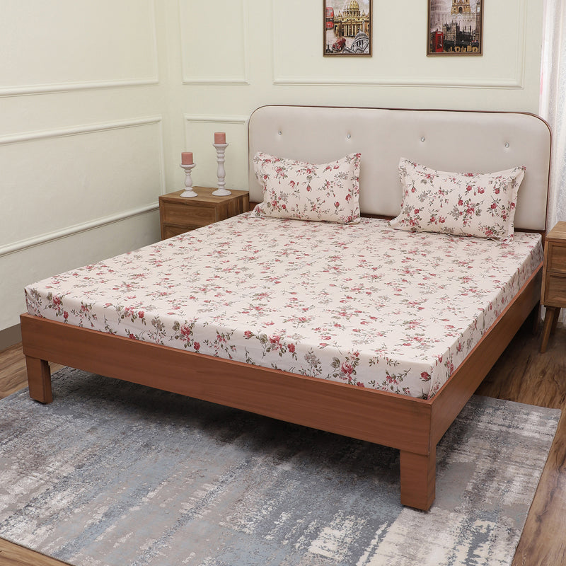 Buy Ridhva Floral Bedsheet Bedsheets from Vaaree