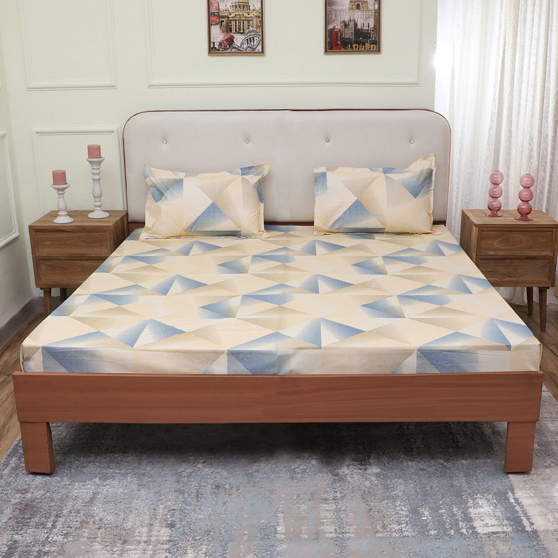 Buy Amay Geometric Bedsheet - Blue Bedsheets from Vaaree