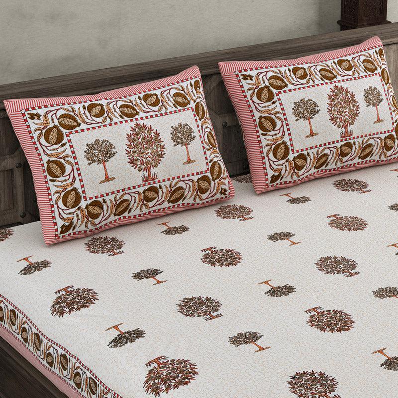 Buy Yaamin Printed Bedsheet - Pink Bedsheets from Vaaree