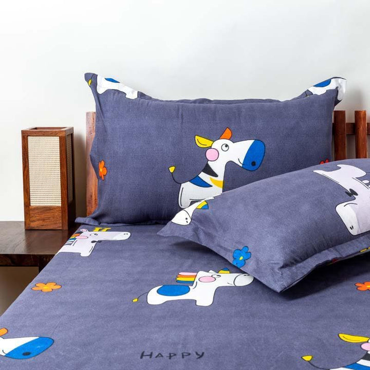 Buy Moo Moo Kid's Bedsheet at Vaaree online | Beautiful Bedsheets to choose from