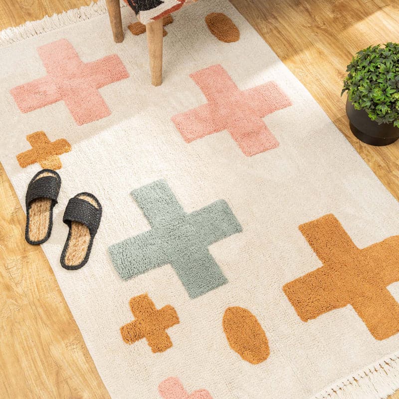 Buy Geometric Cotton Tufted Rug Rugs from Vaaree