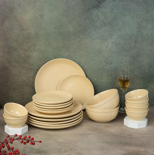 Buy Fabio Dining Set - Twenty Piece Set Dinner Set from Vaaree