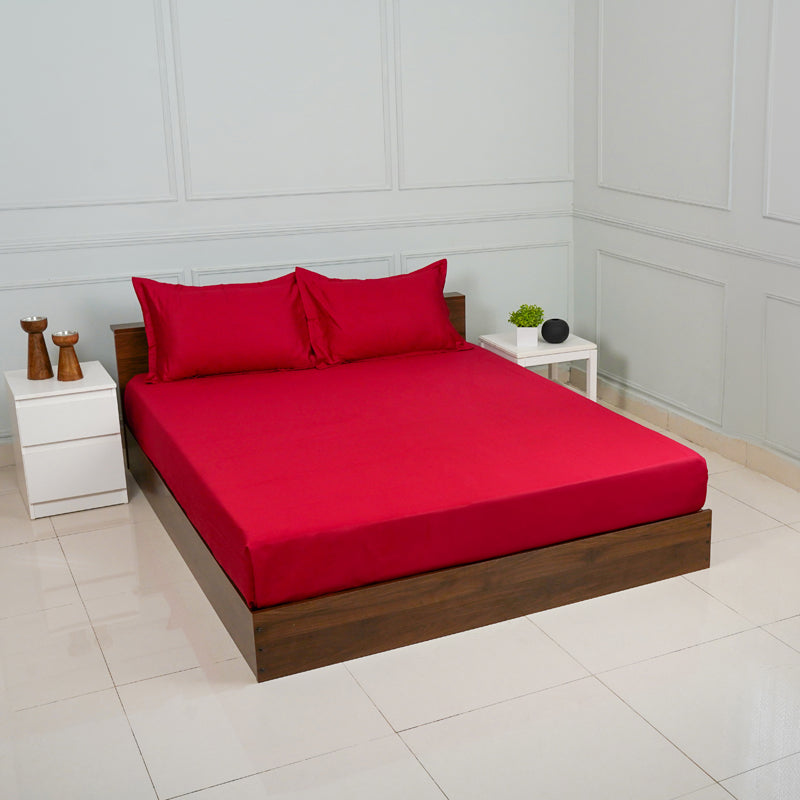 Buy Baria Solid Bedsheet - Red Bedsheets from Vaaree