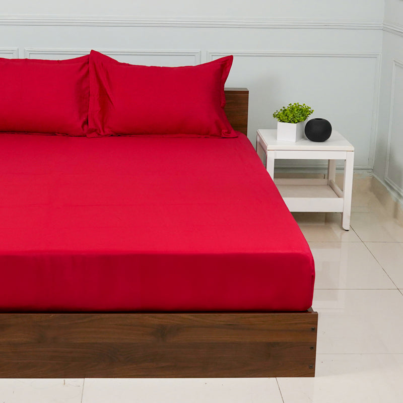 Buy Baria Solid Bedsheet - Red Bedsheets from Vaaree