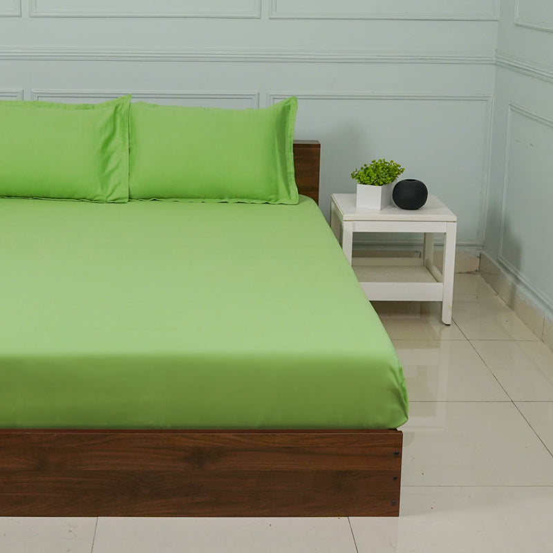 Buy Baria Solid Bedsheet - Green Bedsheets from Vaaree