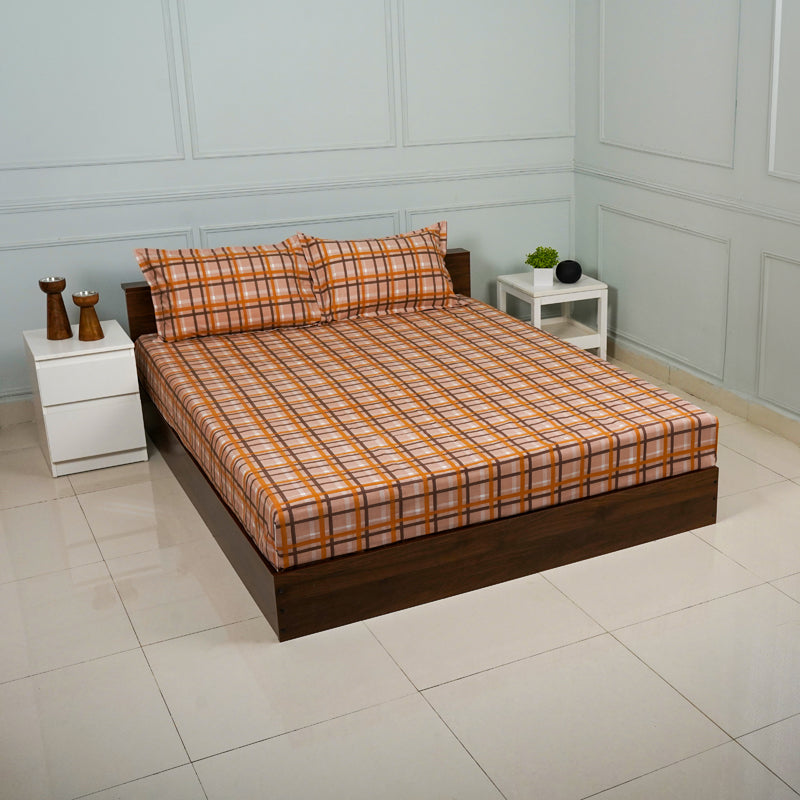 Buy Sanja Checkered Bedsheet - Brown Bedsheets from Vaaree