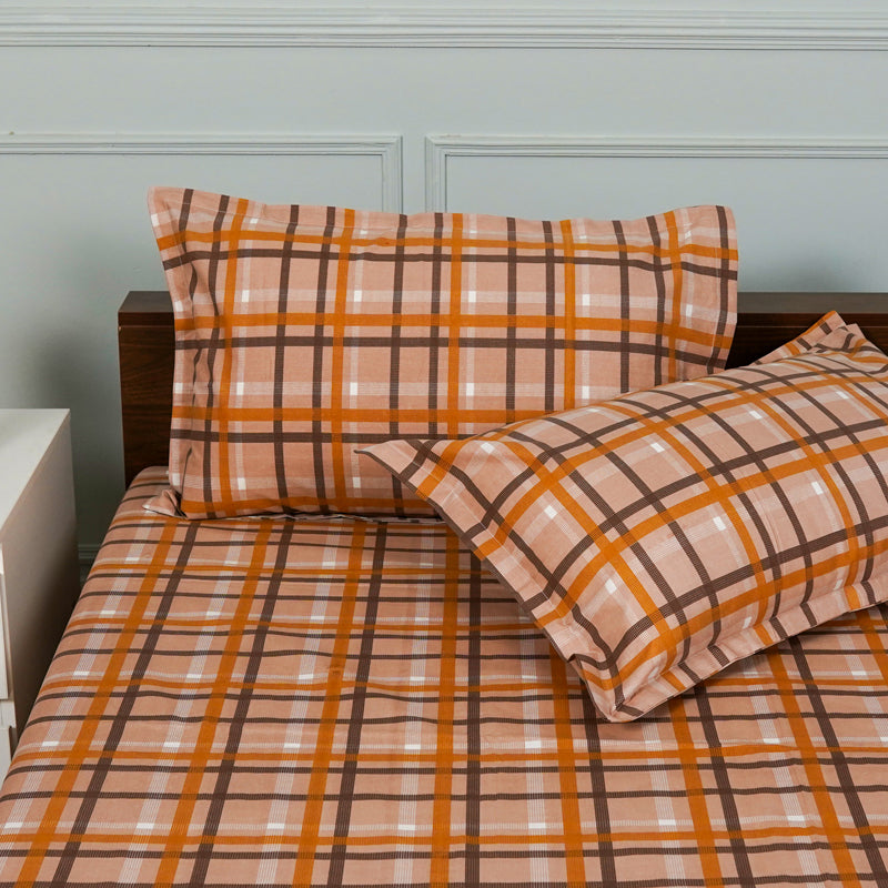 Buy Sanja Checkered Bedsheet - Brown Bedsheets from Vaaree