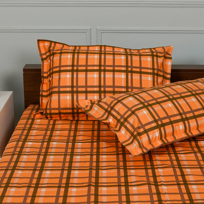 Buy Sanja Checkered Bedsheet - Orange Bedsheets from Vaaree