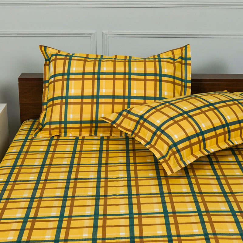 Buy Sanja Checkered Bedsheet - Yellow Bedsheets from Vaaree