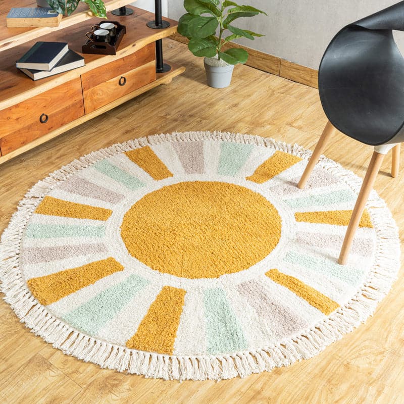 Buy Sun Glare Cotton Tufted Rug Rugs from Vaaree