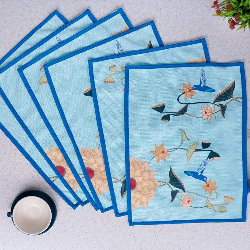 Buy Bloom Dine Placemat - Set Of Six Table Mats from Vaaree