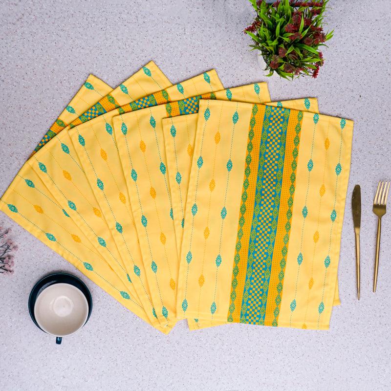 Buy Sambalpuri Elegance Placemat - Set Of Six Table Mats from Vaaree