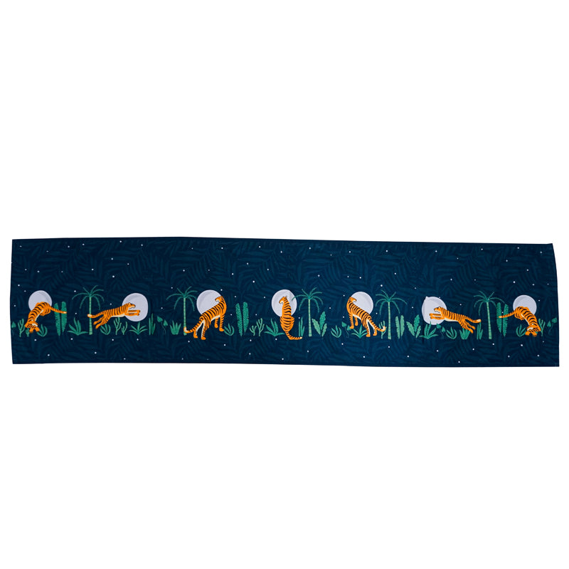 Buy Lunar Wilderness Table Runner Table Runner from Vaaree