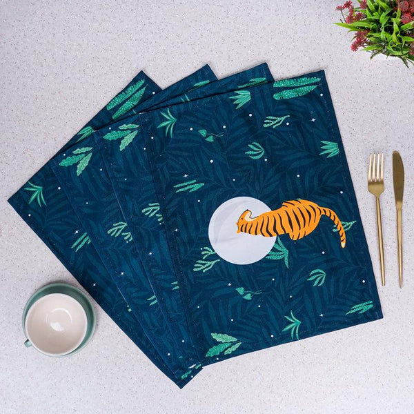 Buy Lunar Wilderness Placemat - Set Of Four Table Mats from Vaaree