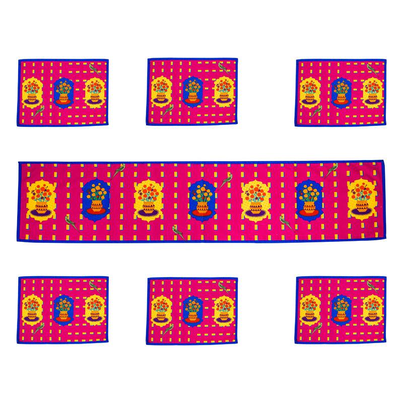 Buy Jharokha Delight Table Runner & Placemat - Seven Piece Set Table Linen Set from Vaaree