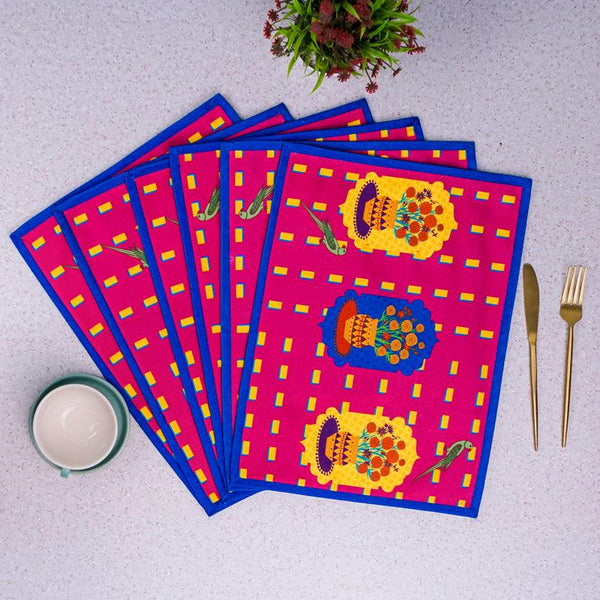 Buy Jharokha Delight Placemat - Set Of Six Table Mats from Vaaree