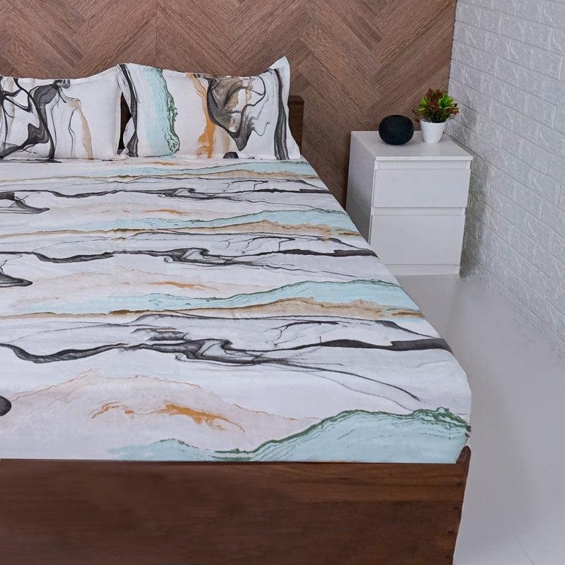 Buy Gilla Abstract Bedsheet Bedsheets from Vaaree