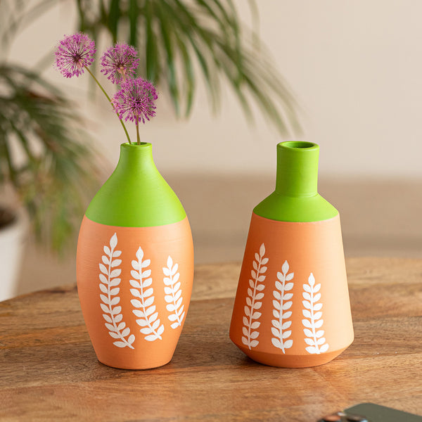 Buy Harmony Bloom Vase - Set Of Two Vase from Vaaree