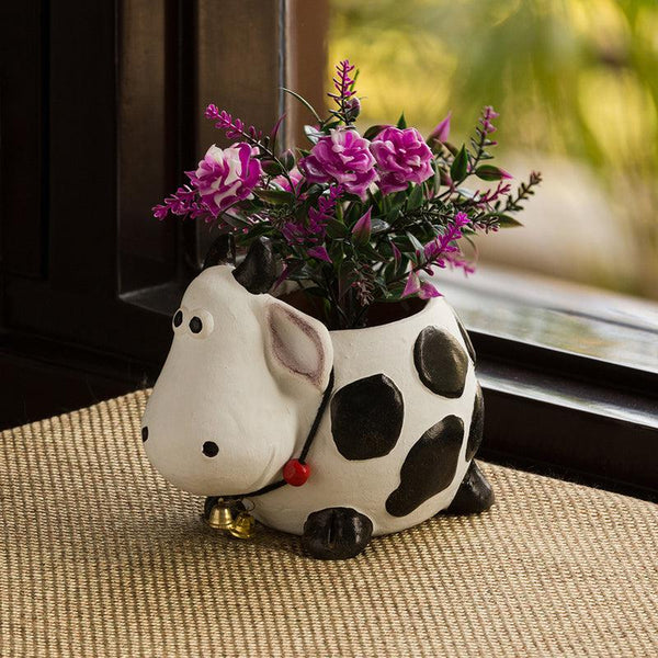 Buy Moo Mate Handmade Planter Pots & Planters from Vaaree