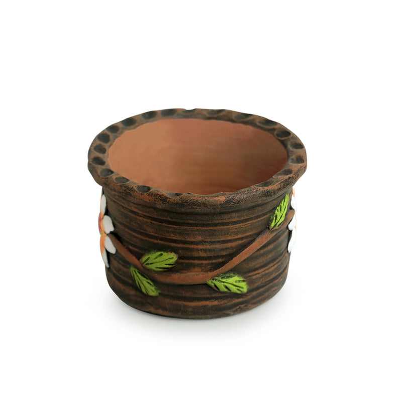 Buy Fairy Woods Handmade Planter Pots & Planters from Vaaree