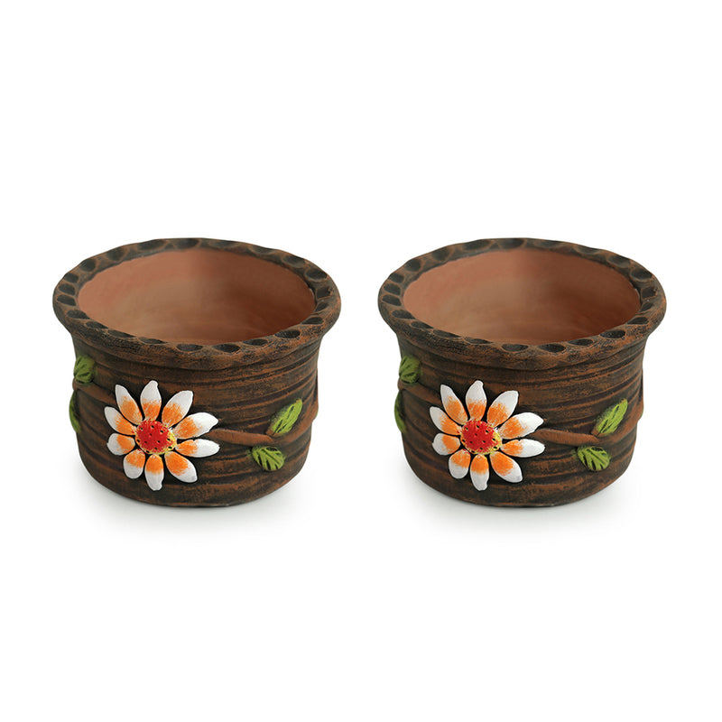 Buy Fairy Woods Handmade Planter - Set Of Two Pots & Planters from Vaaree