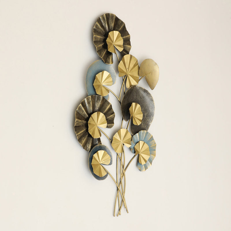 Buy Liyana Bloom Showpiece Wall Accents from Vaaree