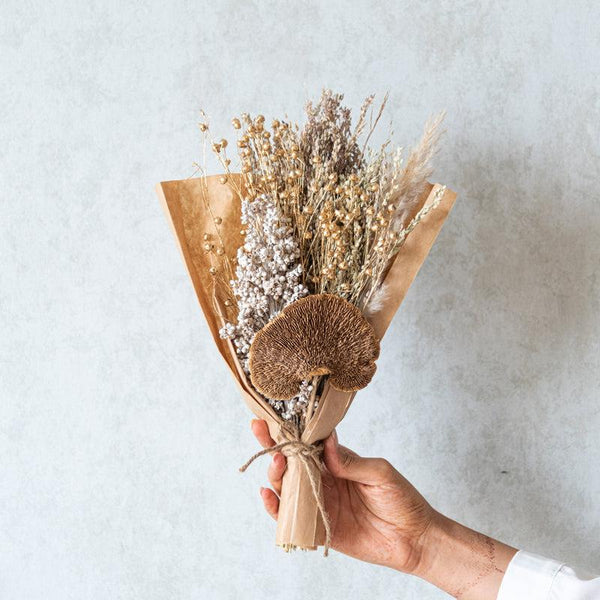 Buy Neo Latte Dried Flower Bunch - Beige Artificial Flowers from Vaaree