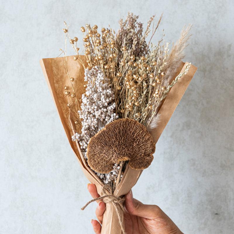 Buy Neo Latte Dried Flower Bunch - Beige Artificial Flowers from Vaaree