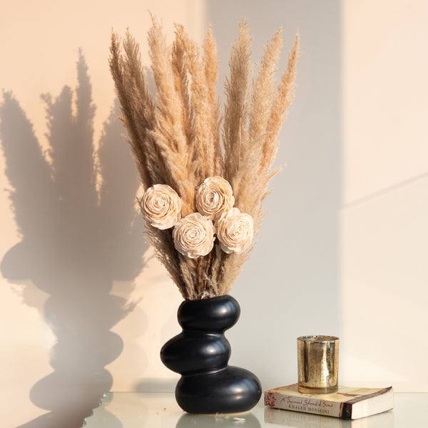 Buy Sitto Pampas Bunch (Beige) - Set Of Fourteen Artificial Flowers from Vaaree