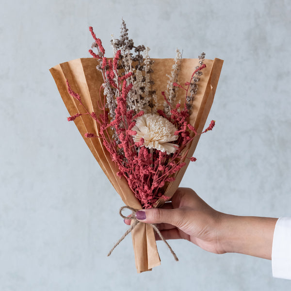 Buy Freshsta Dried Flower Bunch Artificial Flowers from Vaaree