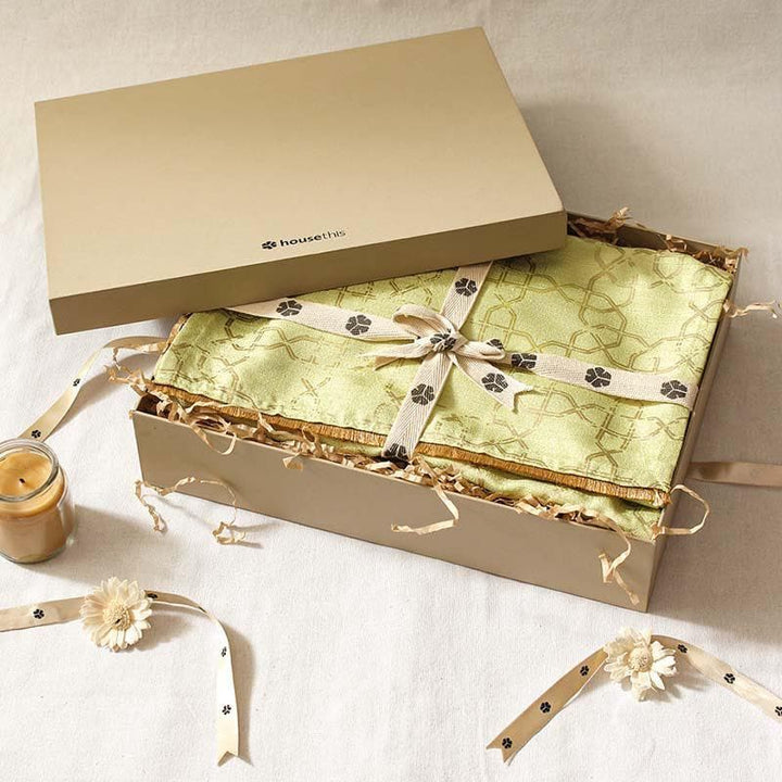 Buy Aureate Pattern Gift Box - Set Of Two at Vaaree online | Beautiful Gift Box to choose from