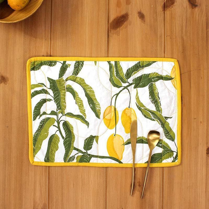 Buy Mango Mania Table Mat - Set Of Six at Vaaree online | Beautiful Gift Box to choose from