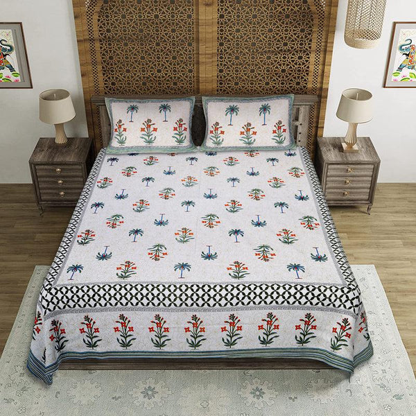 Buy Achyuta Floral Bedsheet - Multicolor Bedsheets from Vaaree